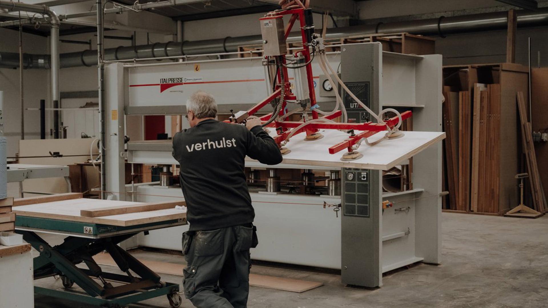 VERHULST-KNEET